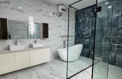 Contemporary 6 Bedroom Fully Detached Duplex with Swimming pool