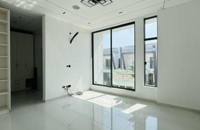 4 Bedroom Semi-Detached Duplex