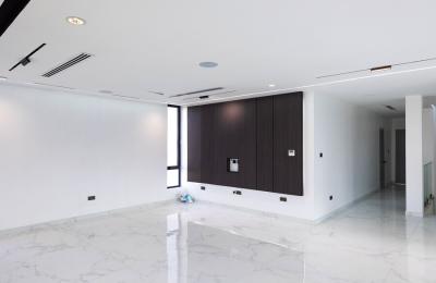 5 Bedroom Fully Detached Duplex