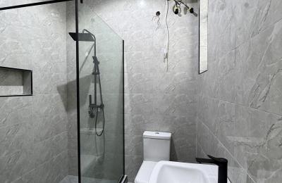 Luxury 5 Bedroom Fully Detached Duplex with Swimming Pool
