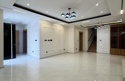 Contemporary 6 Bedroom Fully Detached Duplex