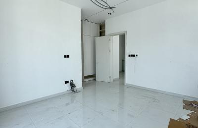 Contemporary 4 Bedroom Semi-Detached Duplex
