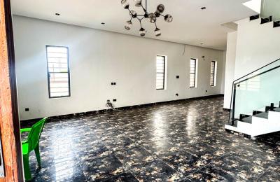 4 Bedroom Fully Detached Duplex