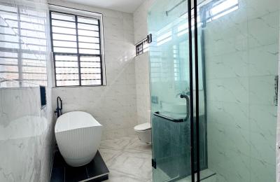 5 Bedroom Fully Detached Duplex with BQ