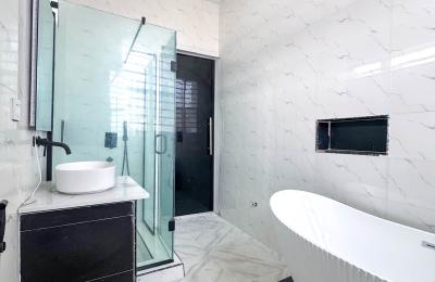 5 Bedroom Fully Detached Duplex with BQ