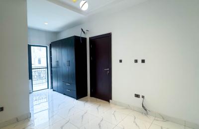 4 Bedroom Terrace Duplex