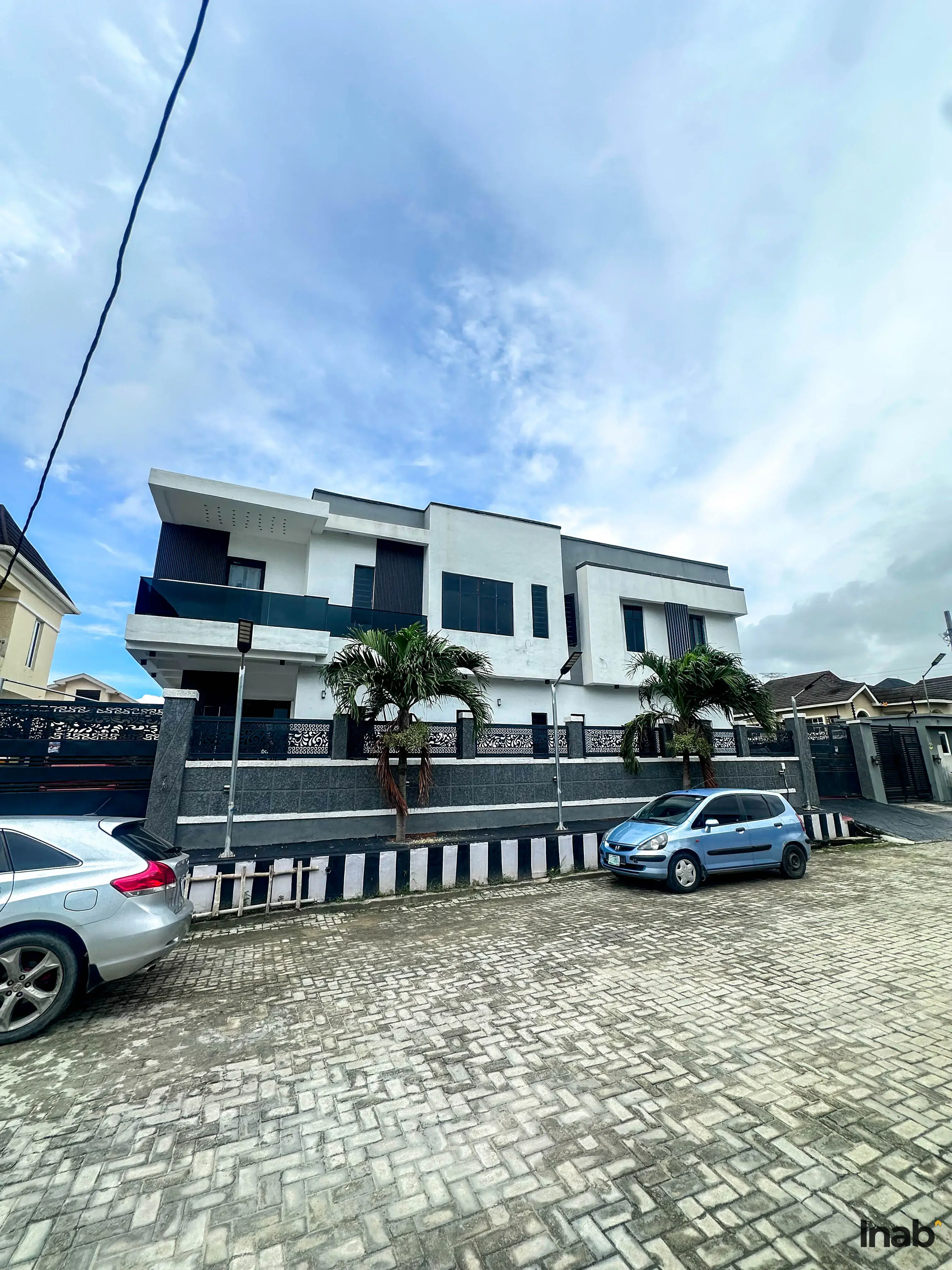 4 Bedroom Fully Detached Duplex With BQ