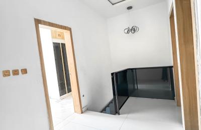 4 Bedroom Terrace Duplex