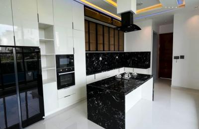 5 Bedroom Fully Detached Duplex