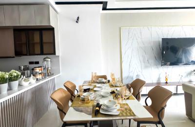 Luxury 2 Bedroom Apartment