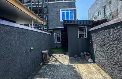 5 Bedroom Detached Duplex