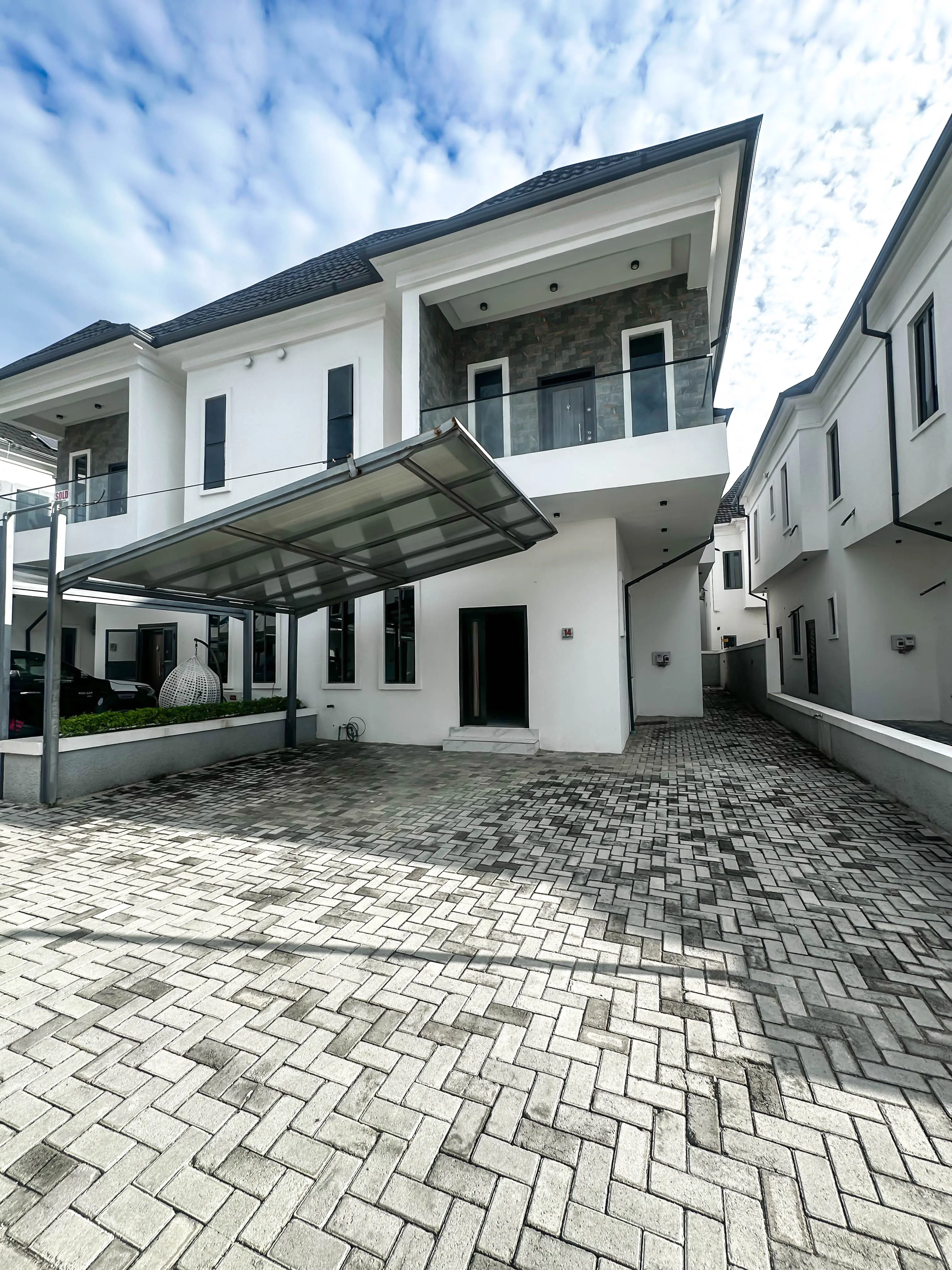 Modern 4 Bedroom Semi-Detached Duplex with BQ
