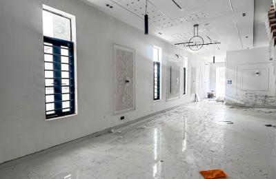 Contemporary 5 Bedroom Fully Detached Duplex with BQ