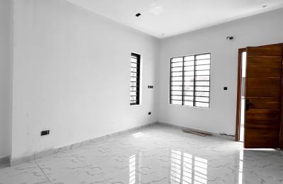 Contemporary 4 Bedroom Terrace with BQ