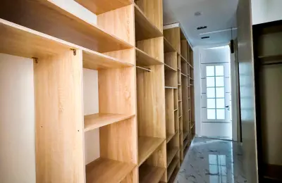 6 Bedroom Fully Detached Duplex