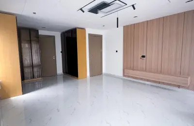 5 Bedroom Fully Detached  Duplex