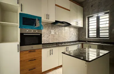 4 Bedroom Terrace Duplex
