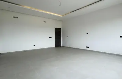5 Bedroom Villa
