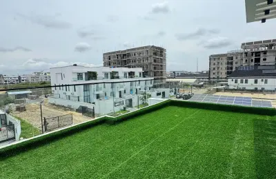 7 Bedroom Fully Detached Duplex